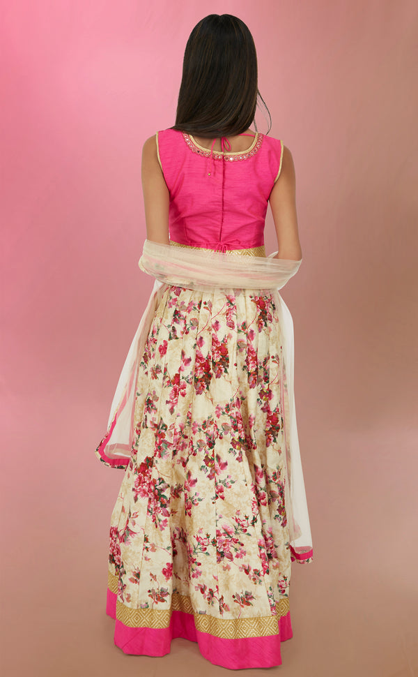 Baavri | Marigold - An Indian Clothing Rental Company
