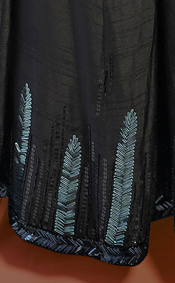 Black Beauty | Marigold - An Indian Clothing Rental Company