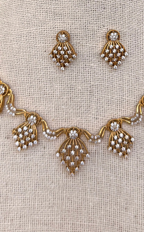 Delicate Necklace Set 3