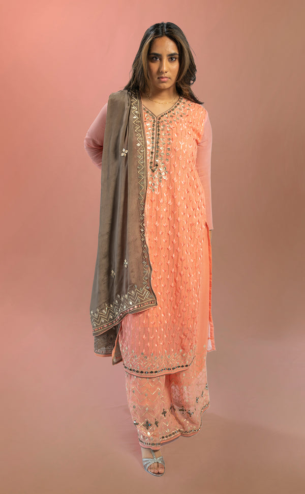 Gotapatti Goodness | Marigold - An Indian Clothing Rental Company