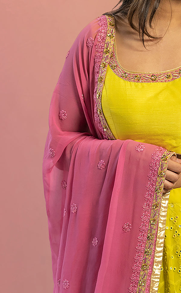 Hello Ms. Sunshine | Marigold - An Indian Clothing Rental Company