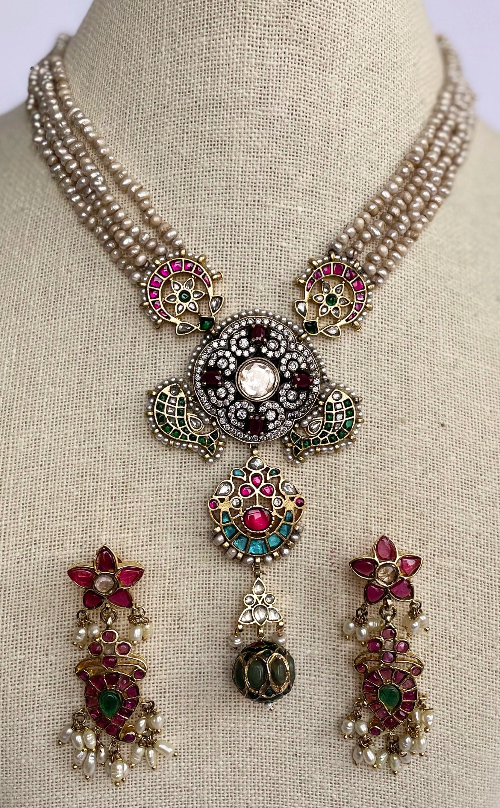 Set 7 | Marigold - An Indian Clothing Rental Company