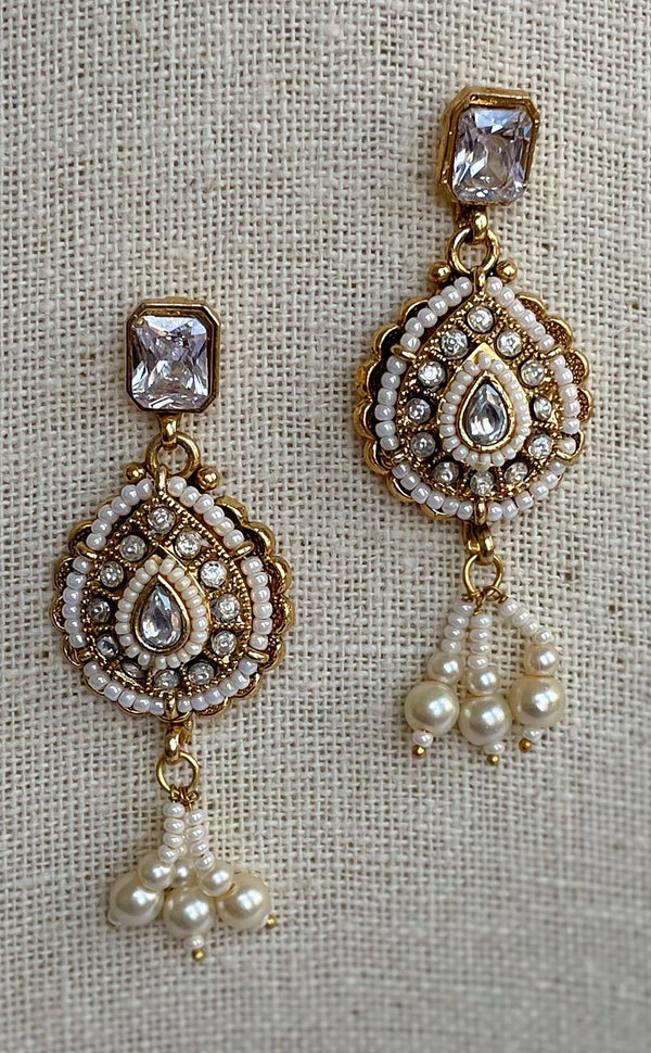 Set 13 | Marigold - An Indian Clothing Rental Company